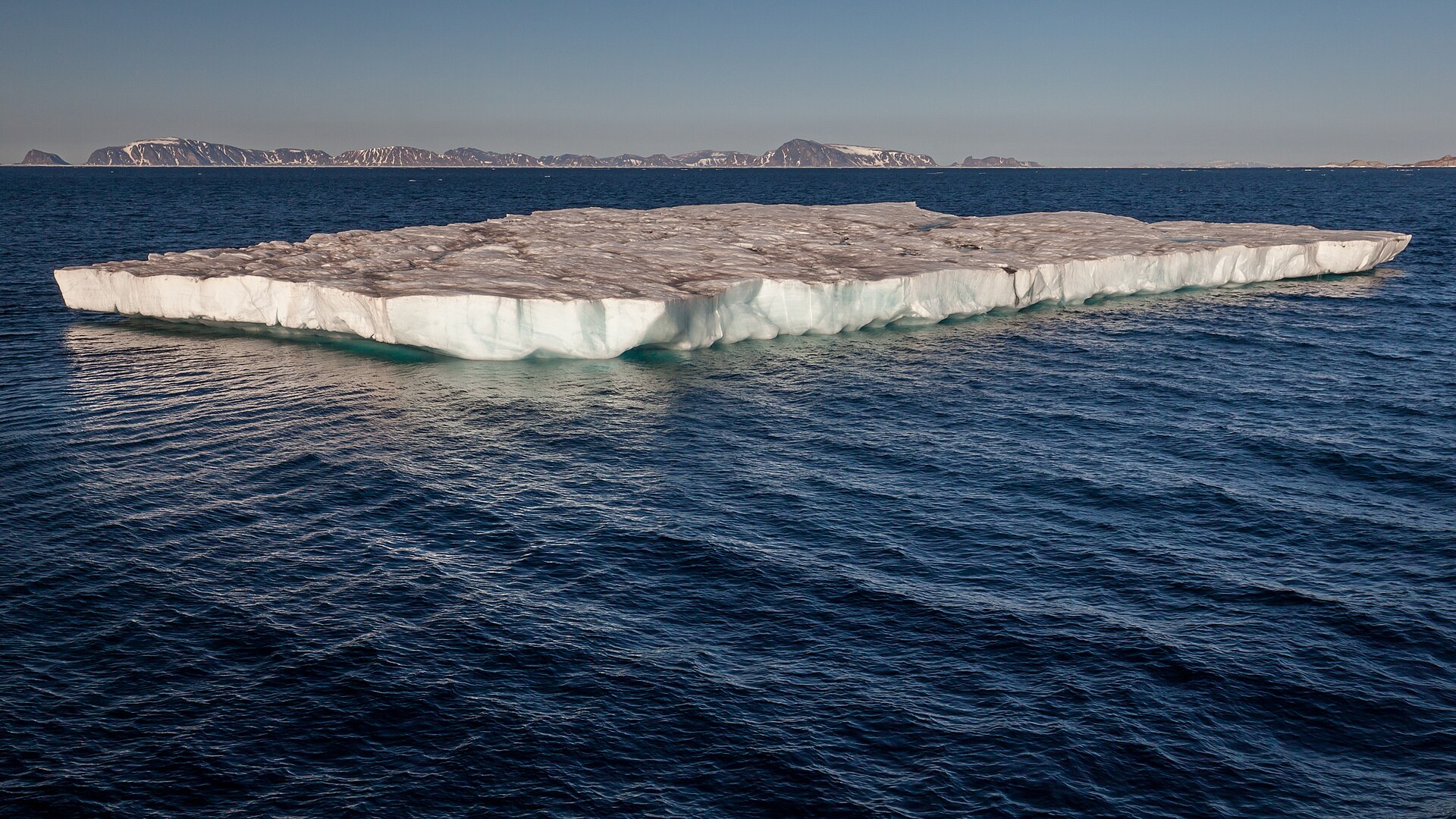 iceberg antarctic ocean